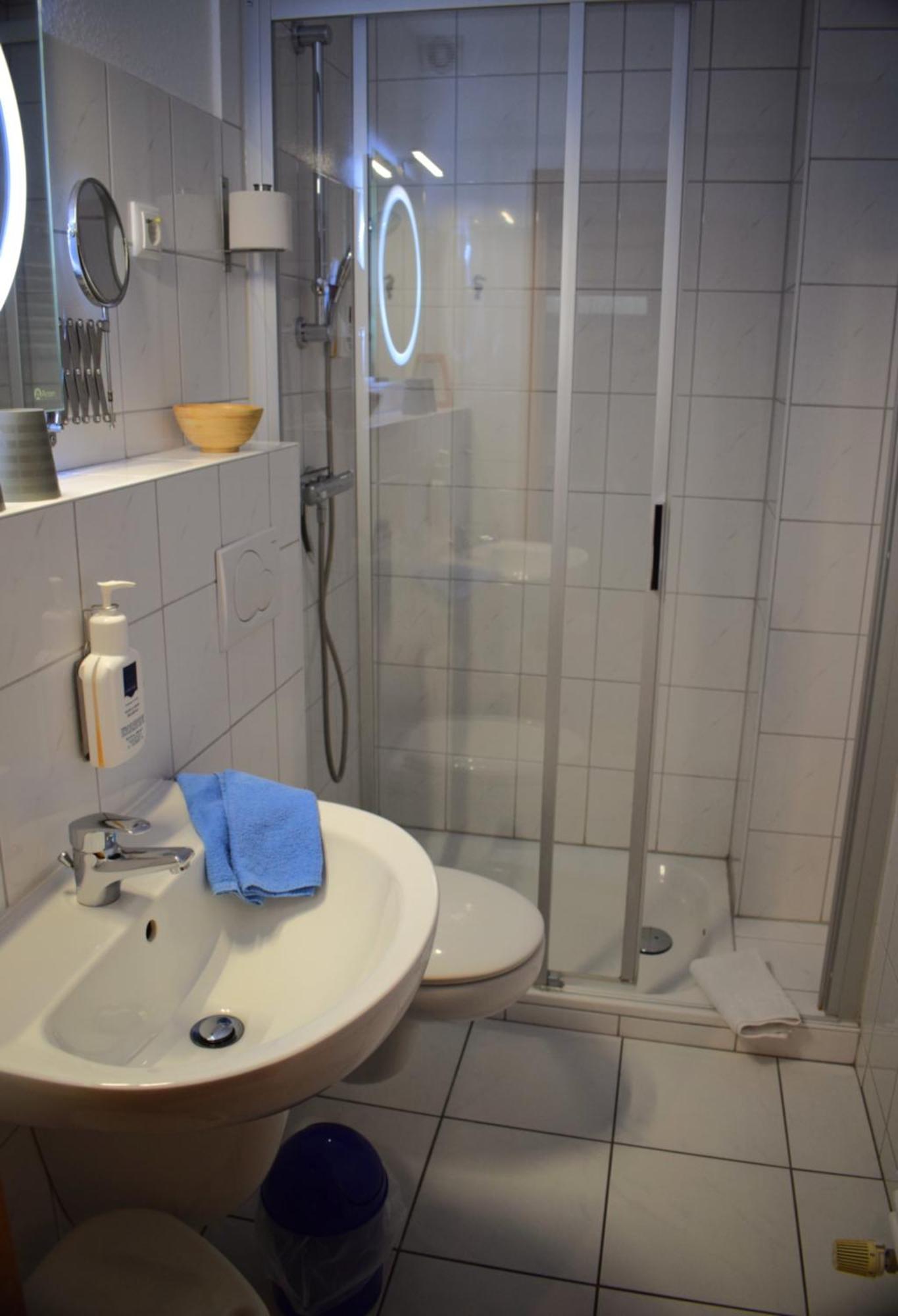 בוסום Hotel Haus Am Meer מראה חיצוני תמונה
